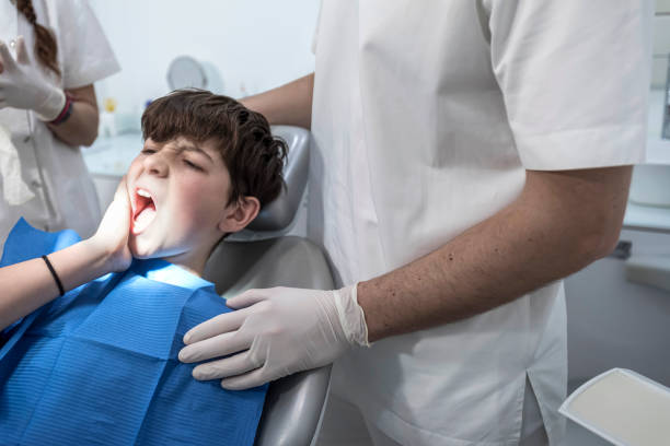 Best Broken or Cracked Tooth Emergency Dentist in Mount Ida, AR